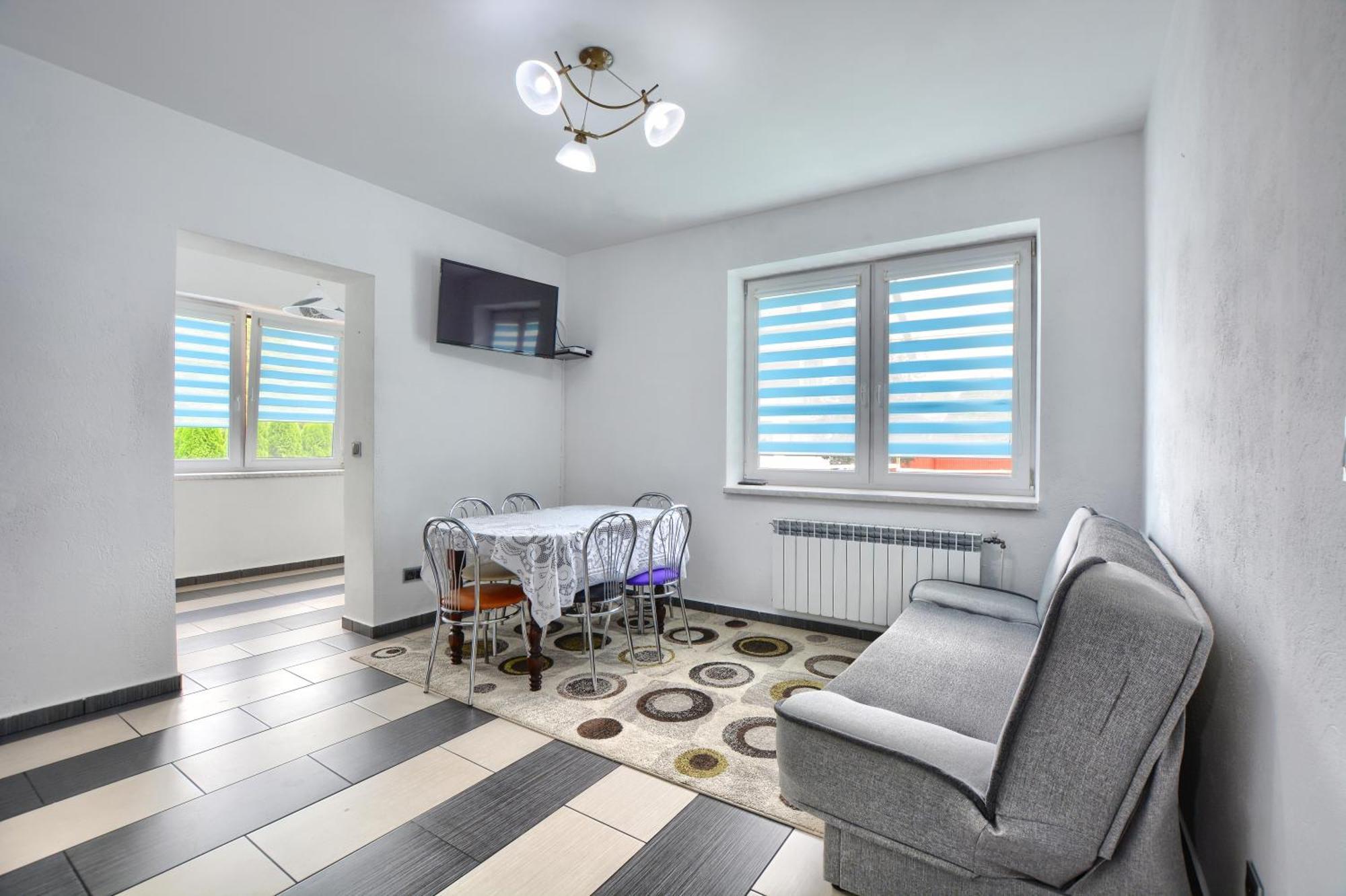 Ceglany Apartament Устшики Долне Екстериор снимка